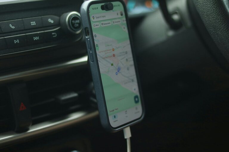 Charging map smartphone app