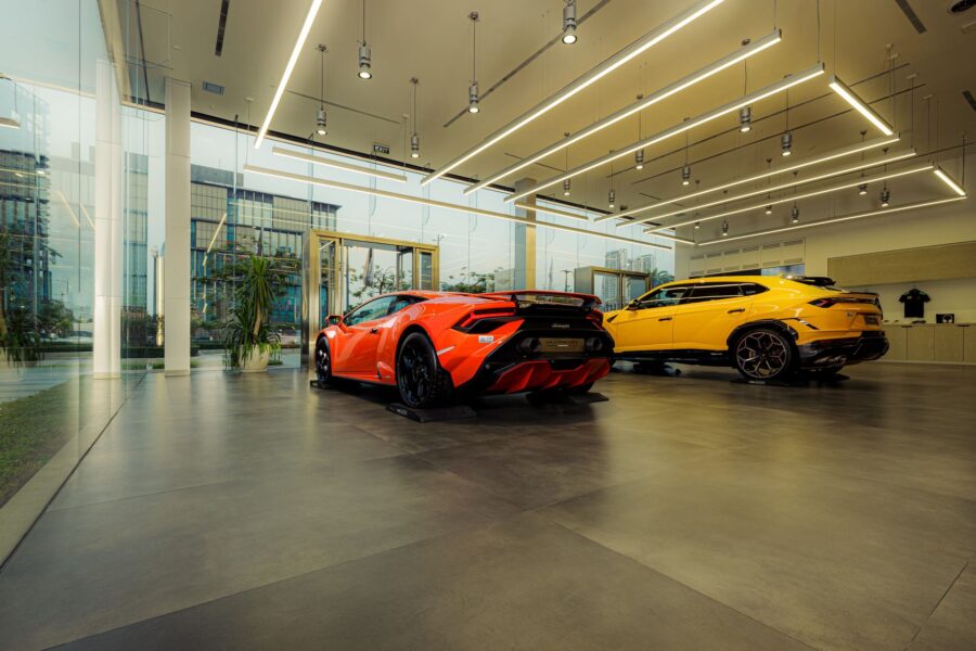 Showroom multiple cars