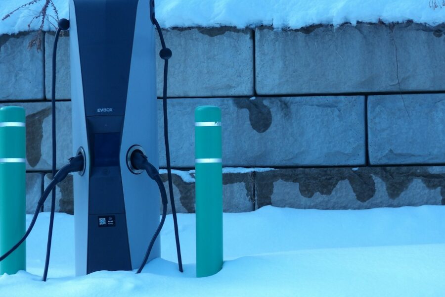 Electric car winter