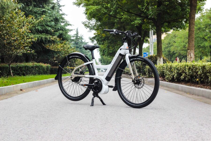 Electric bicycle commuter