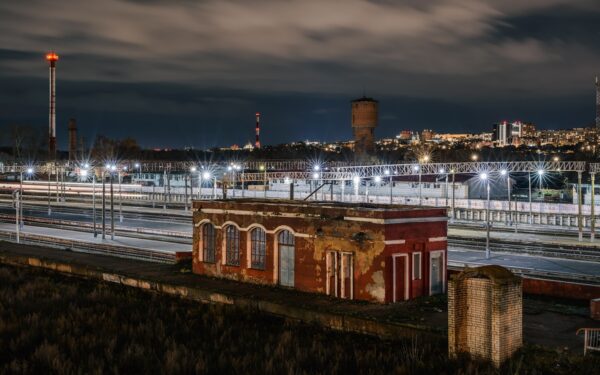 How electric road freight hubs could change the next decade of trucking