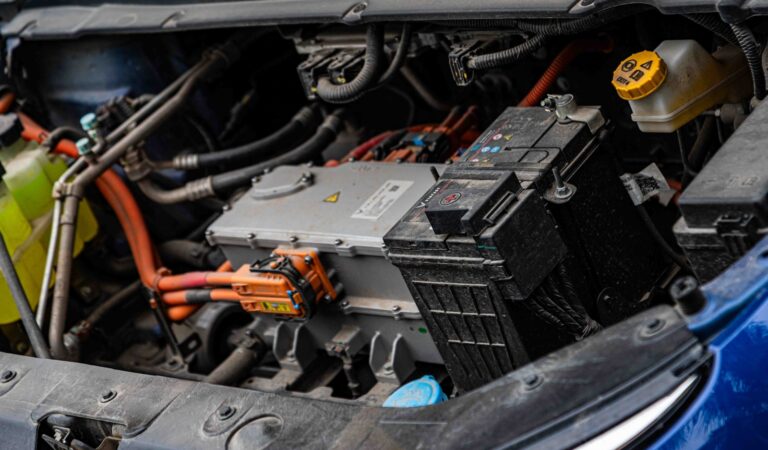 Battery cooling lines