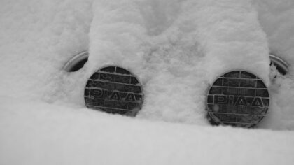 How EV heat pumps help in winter without draining your range