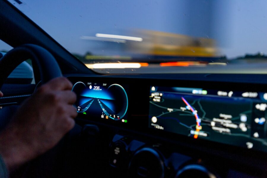 Dashboard close steering