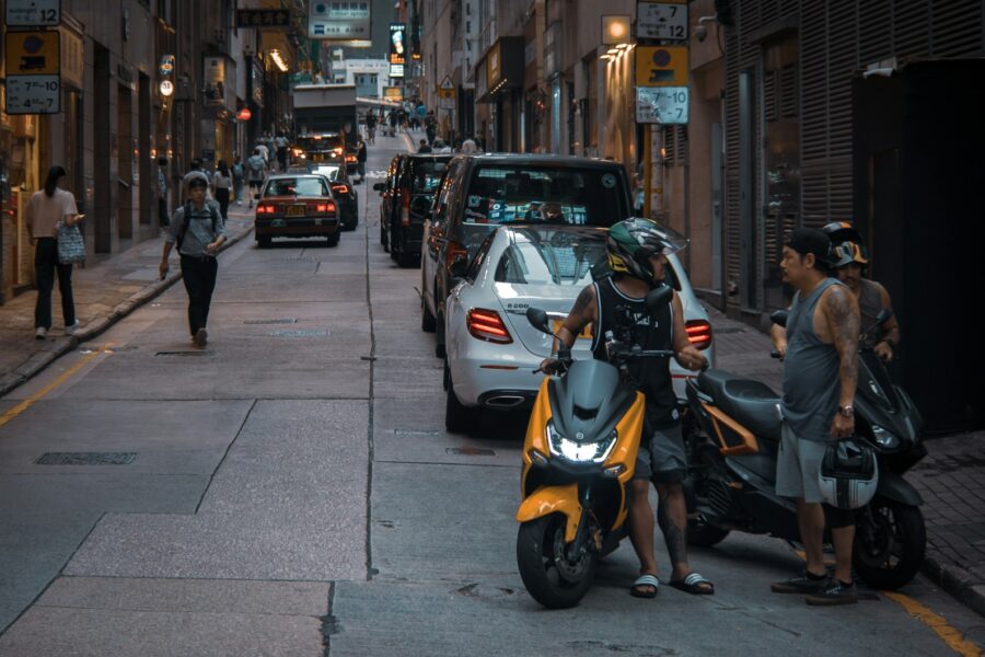 Mobility hub bikes