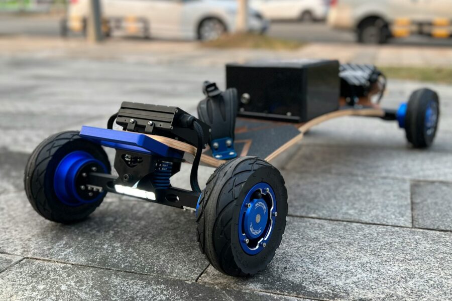 Electric car skateboard