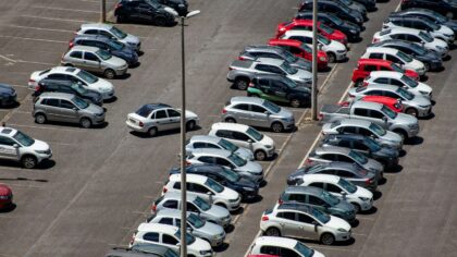 How summer heat really affects electric car batteries and what drivers can do about it