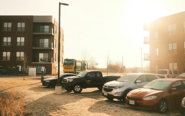 How to choose an EV when you cannot install a home charger