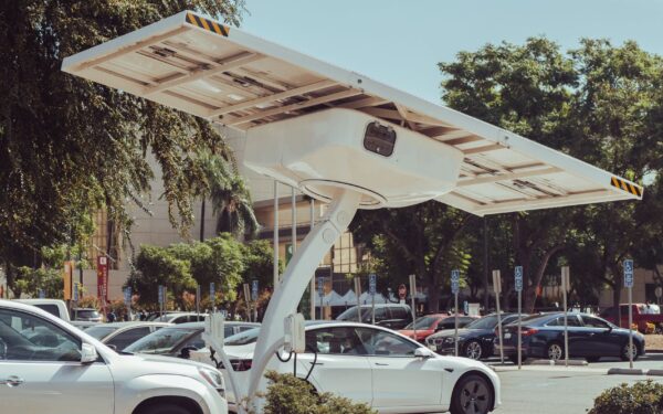 How to plan long-distance trips with an EV and stay relaxed on the road