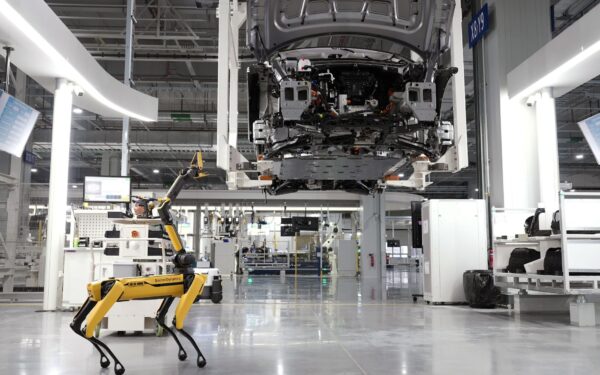 New rules for EV batteries in the EU: what the 2025-2031 phase‑in means for car buyers