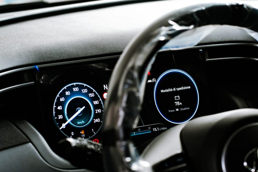 Electric car dashboard energy consumption display