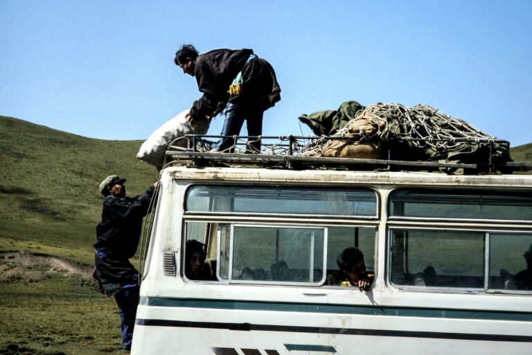 Family loading luggage