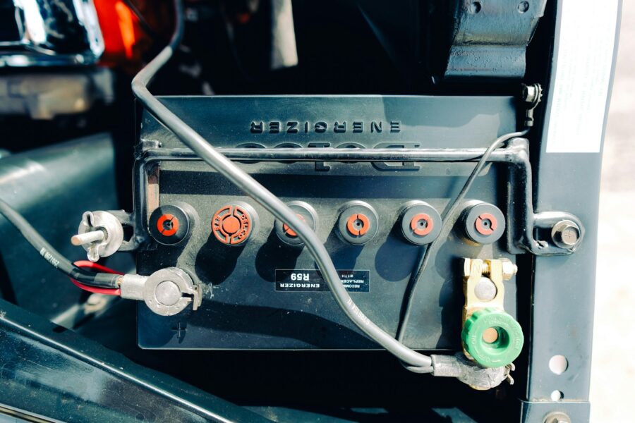 Battery pack undercarriage