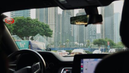 How regenerative braking settings shape comfort, efficiency and brake wear in modern EVs