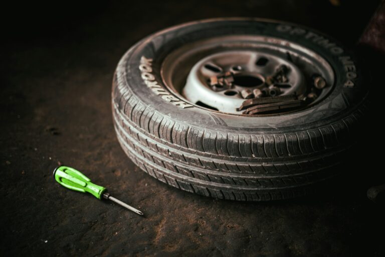 Electric car tyre