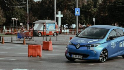 How to charge an electric car when you do not have a driveway
